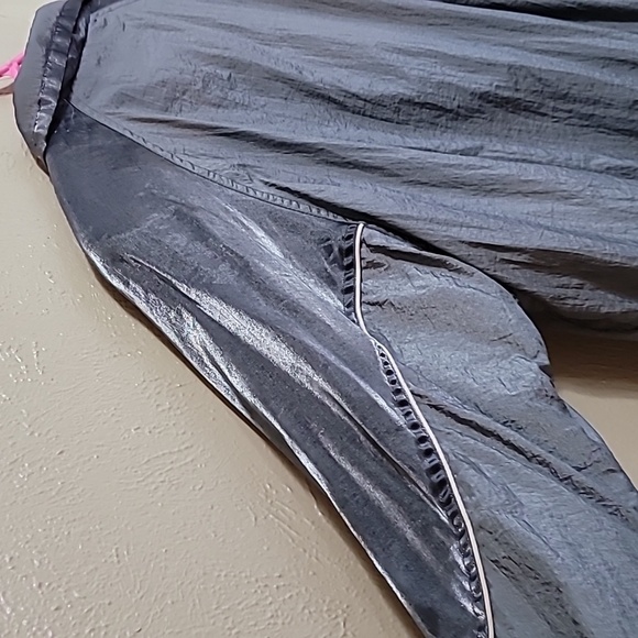 90s Active Frontier Windbreaker Jacket Silver/metallic Color Women's Med… - Picture 8 of 15